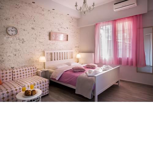 Nafsika Luxury Suite