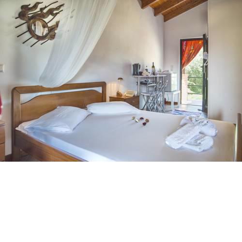 Nandia Studio & Apartment