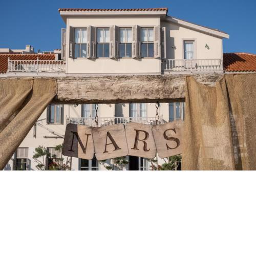 Nars Ilica Hotel