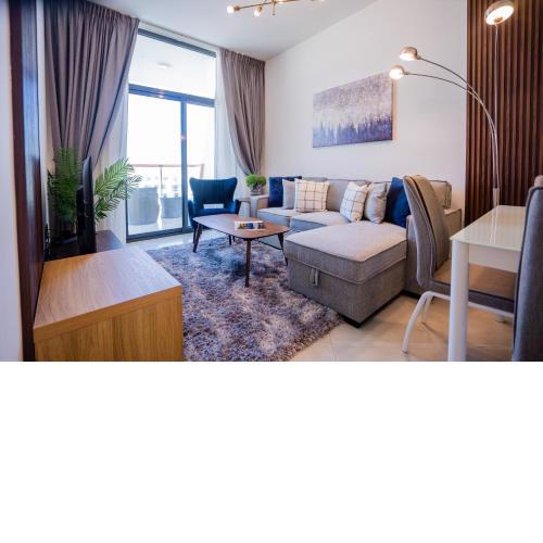 Nasma Luxury Stays - Modern Apartment With Cityscape And Skyline Views