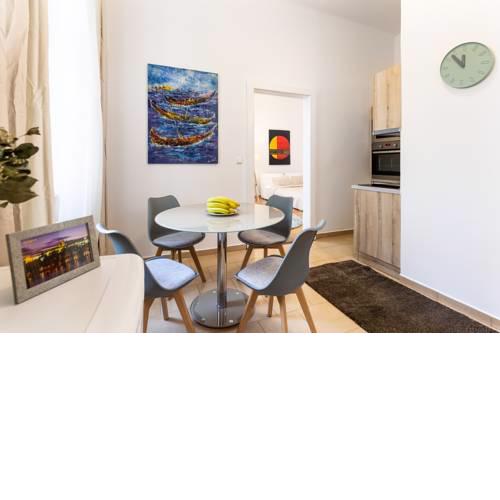 National Boulevard Apartment by Mabano Estates