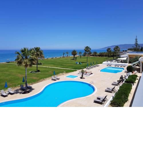 Natura Beach Hotel And Villas