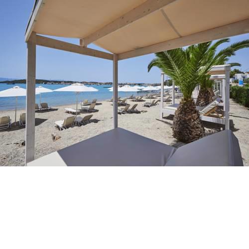 Nautica Bay Hotel