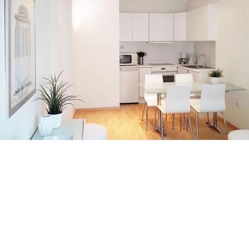 Navarino Apartment