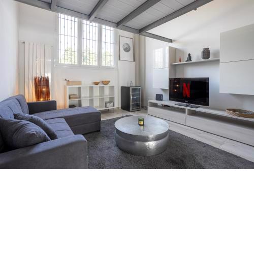 [Navigli-Duomo] Exclusive Design Loft su due piani con WiFi
