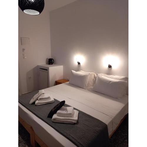 NAXOS BEACHWALK 1