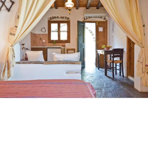 Naxos Filoxenia Agrotourism Hotel