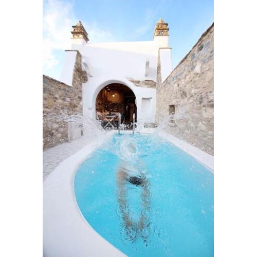 Naxos Heritage Residence