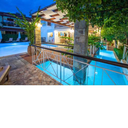 Neda Hotel