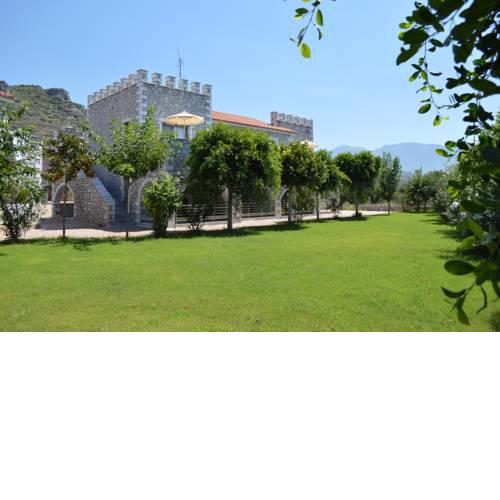 Nefeli Apartments