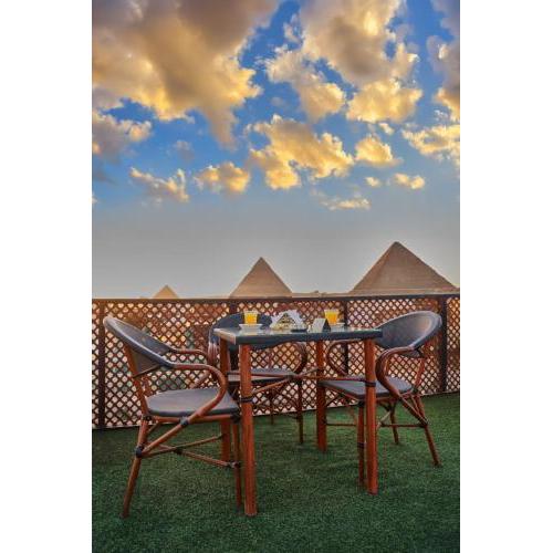 Nefertari Pyramids View Inn