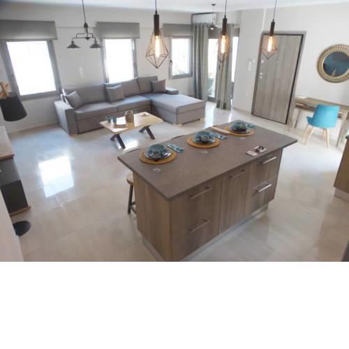 NEOCLASSICAL LUXURIUS APARTMENT AP-3 IN KERAMIKOS