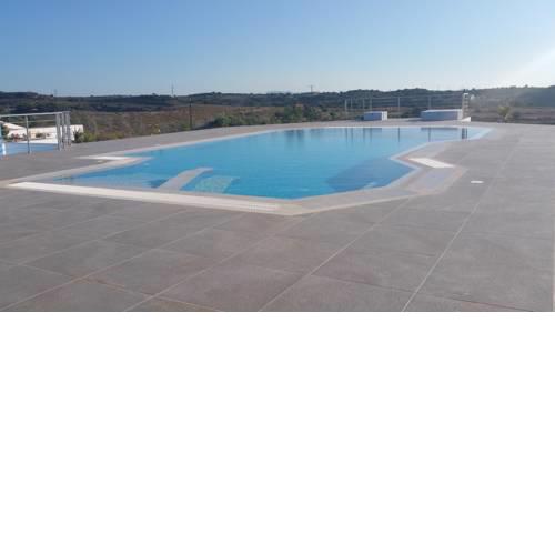 Neptune Holiday Home