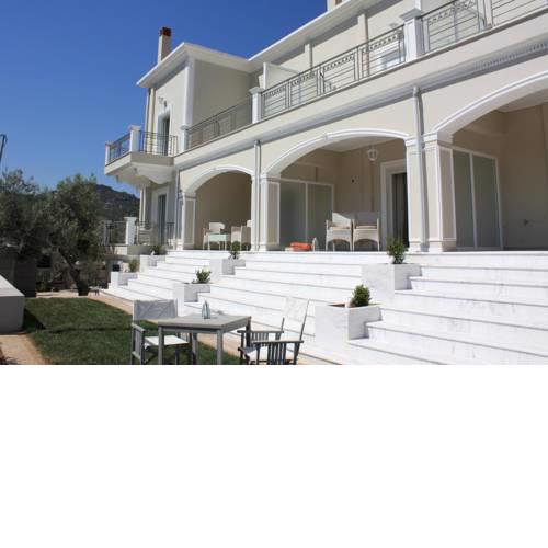 Nereides Luxury Villas 4