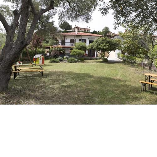 Neria Summer Houses