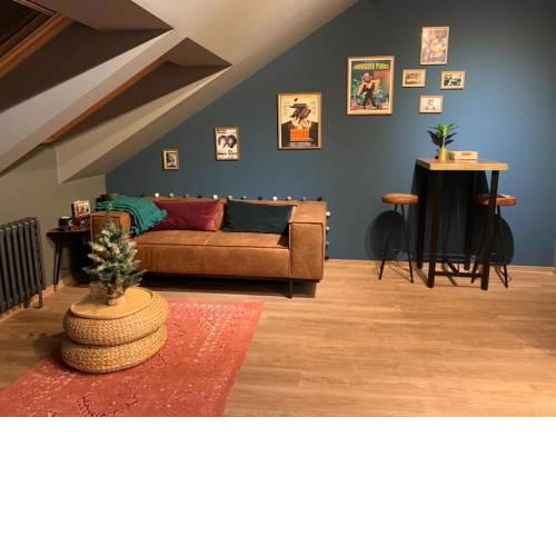 Netflix N Chill Loft Centre