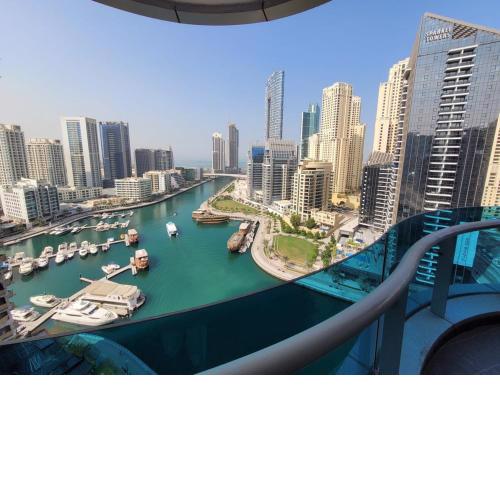 NETIZEN HOMES Spacious 2 bedroom apartment with Marina view