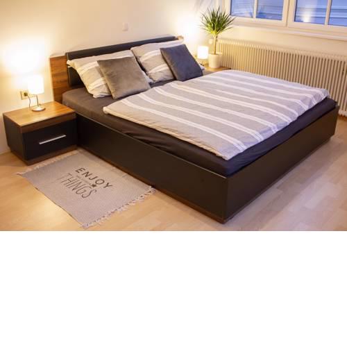NEU Renoviertes Apartment in sonniger Lage