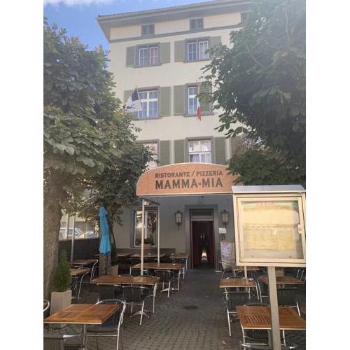 Neue renovierte 3 1/2 Zimmerwohnung bis zu 8 Gäste