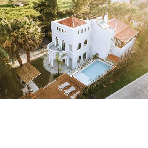 NEVER ENDING SUMMER LUXURY VILLA