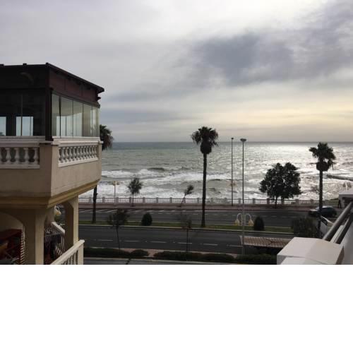 NEW! 1b apartment opposite Sunset Beach