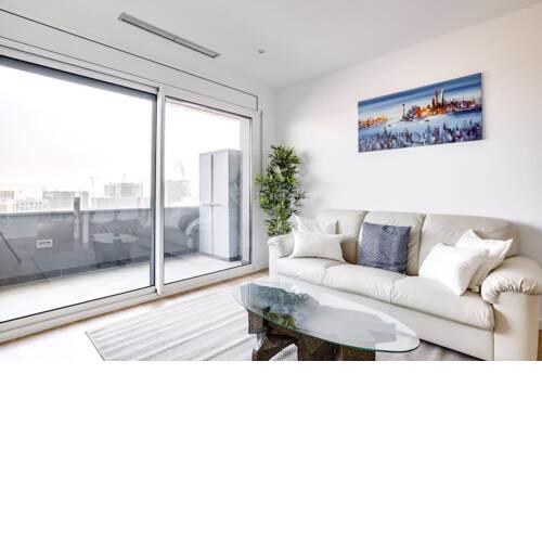 New 2bed with pool & gym in Poble Nou, 5mins to metro