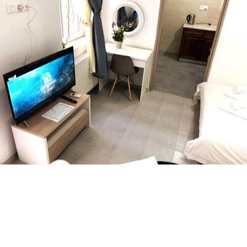 New 2beds Safe Quiet Smart TV Centre Athens