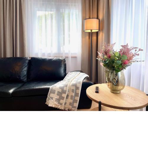 NEW 3BD big family apartment