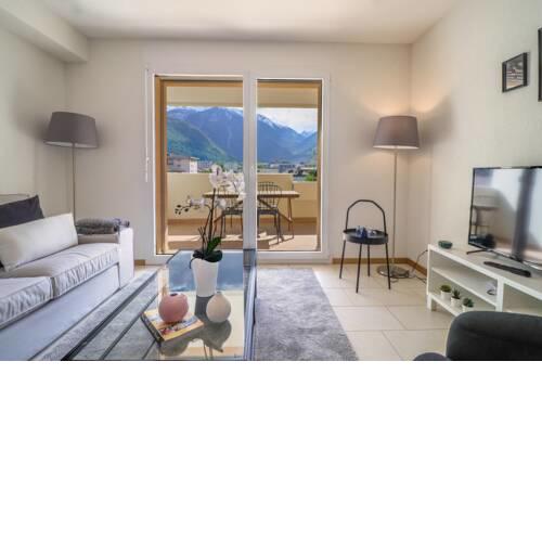 New apartment close to Martigny train station, self check-in
