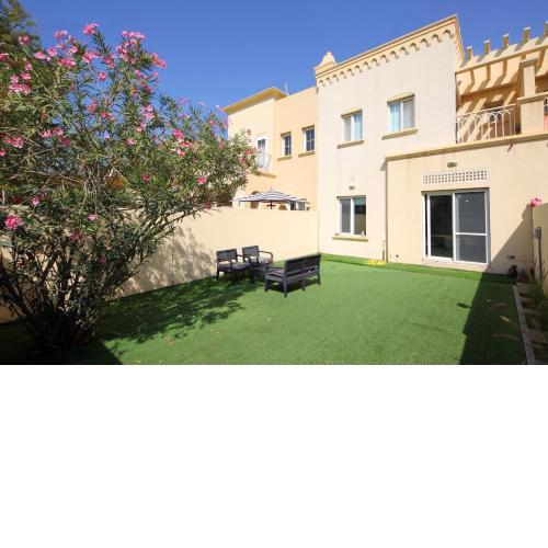 New Arabian Villa Springs