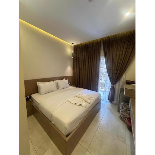 NeW CATELLO HOTEL