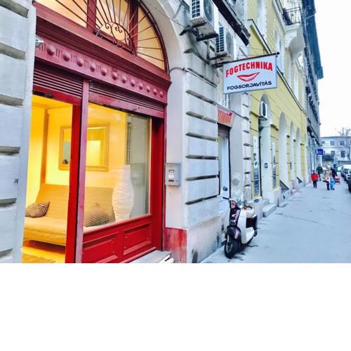 New Central Apartment in Budapest