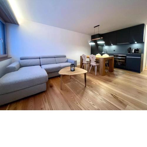 New! Cozy, central apartment