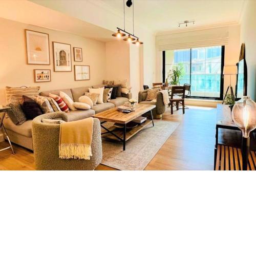NEW! Elegant 2Bedroom with Balcony in Dubai Marina