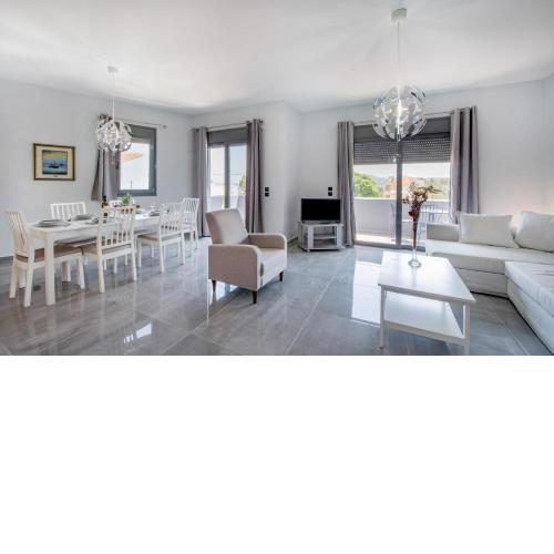 New Iliada luxury maisonette sea view