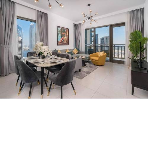 New! Luxurious Living Dubai Creek Balcony & View
