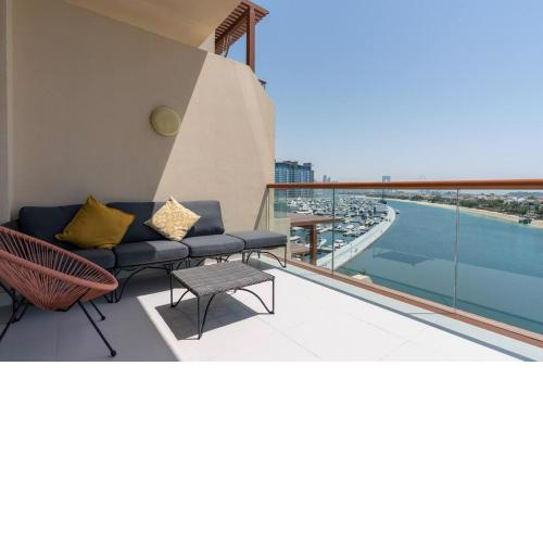 NEW! Luxurious Studio with breathtaking Palm Views