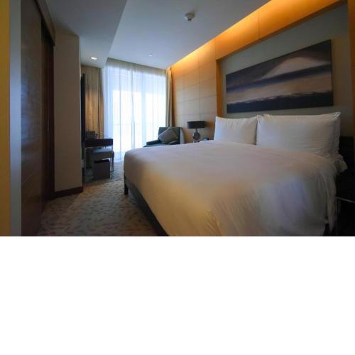New! Luxury 1 bedroom at the Address Dubai Mall