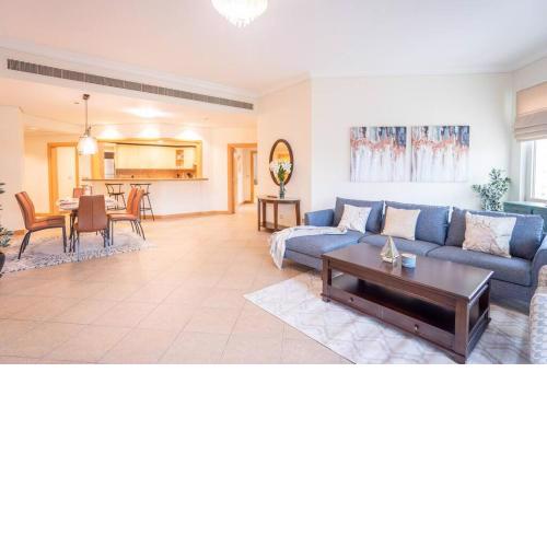 New Luxury Apartment with Pool & Beach Access
