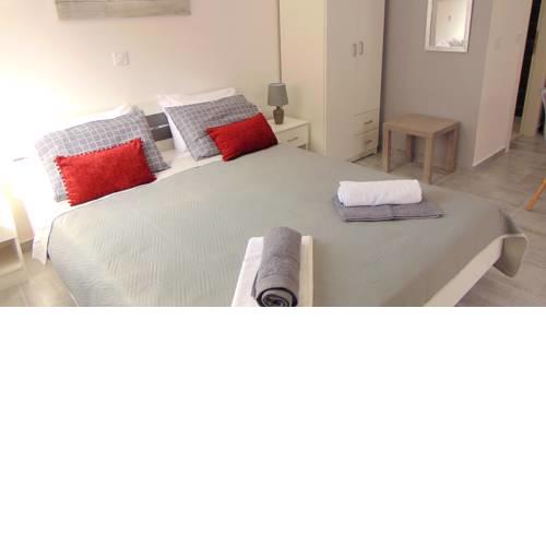 New Luxury Studio Corfu Town