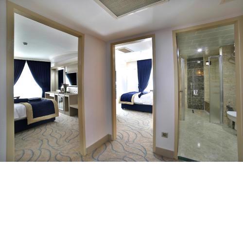 New Marathon Hotel