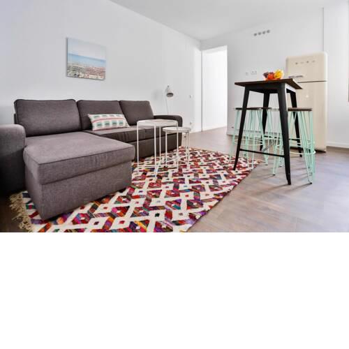 New Modern Two Bedroom Apartment Calatrava