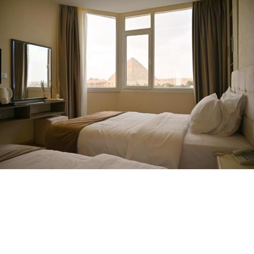 New Night pyramids Hotel