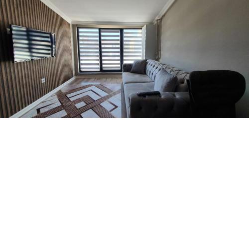 New Osmanbey Apartment -100 steps to Osmanbey Metro Station