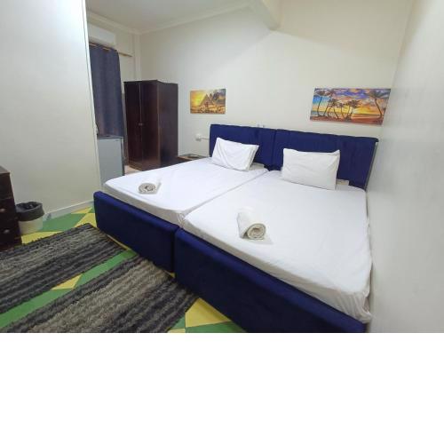 New Pyramids hostel