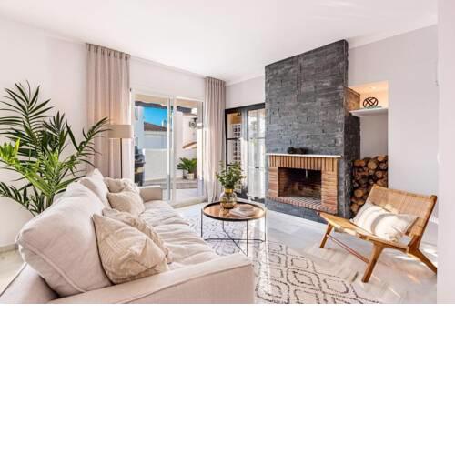 New Scandinavian style duplex penthouse in Los Naranjos de Marbella