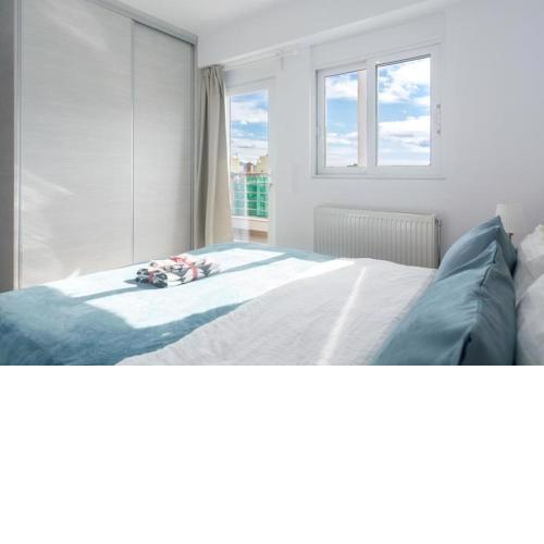 New spacious apartment located in Piraeus