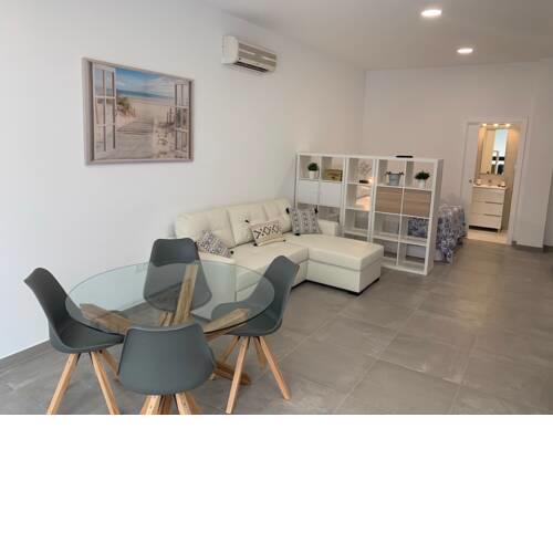 New Stunning Design Flat in the City Center