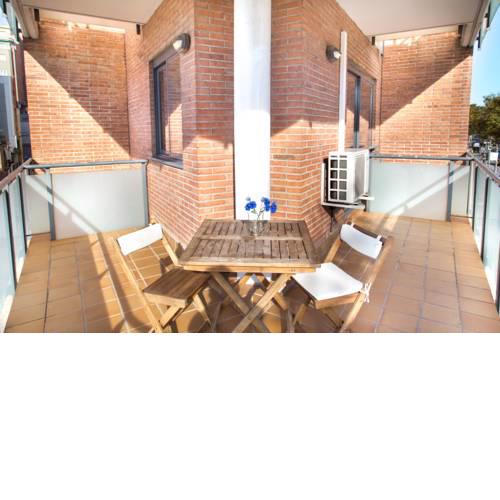New & Sunny Apartment