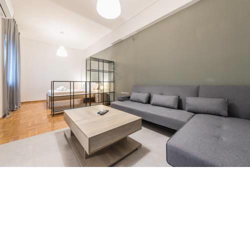 NEW Vibrant Cozy Flat 8' From metro